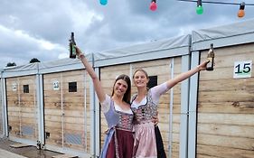 Oktoberfest Wiesn Camp Lodge